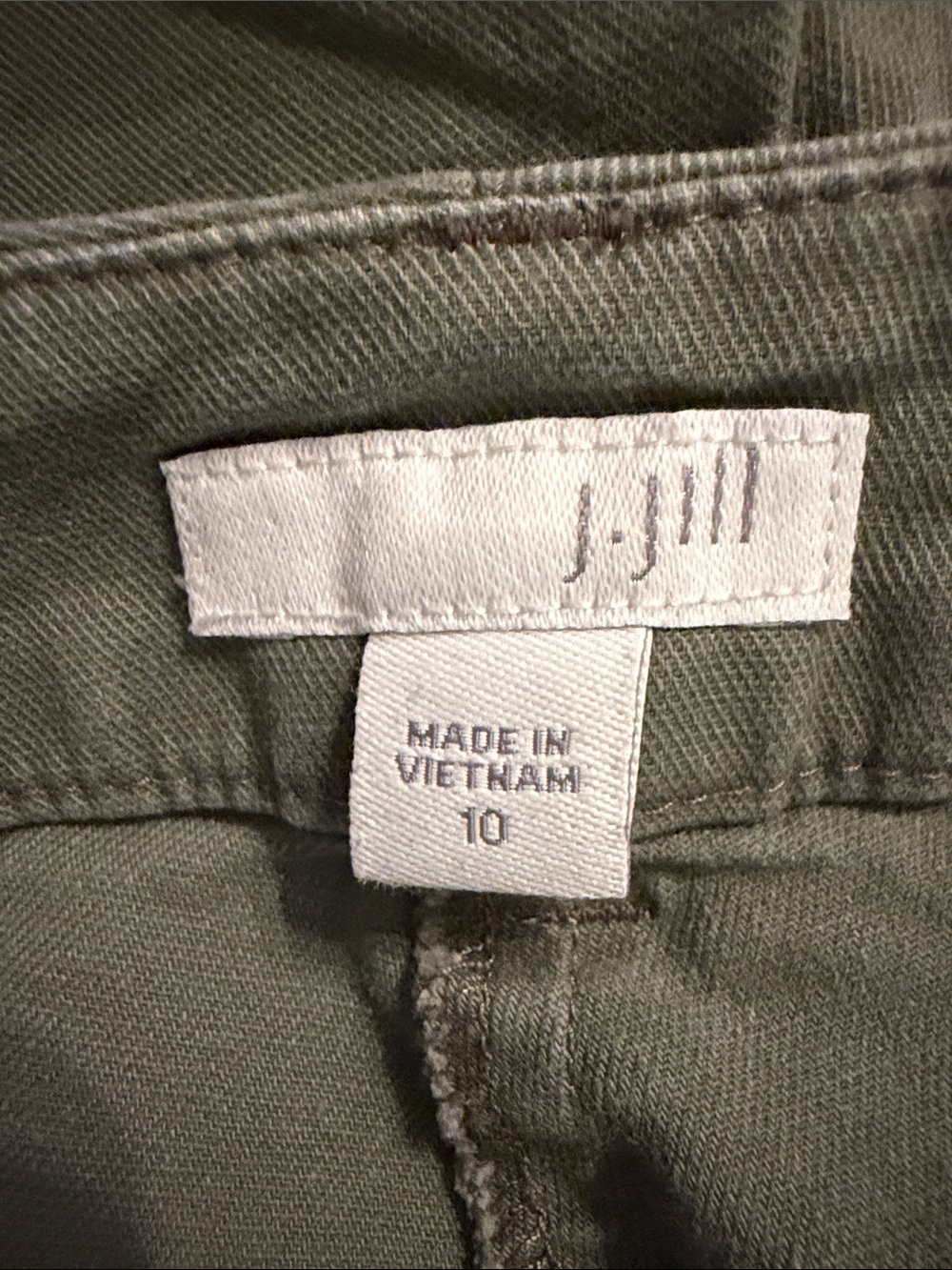 J. Jill Olive Green Button-Accent Utility Shorts - Picture 3 of 7